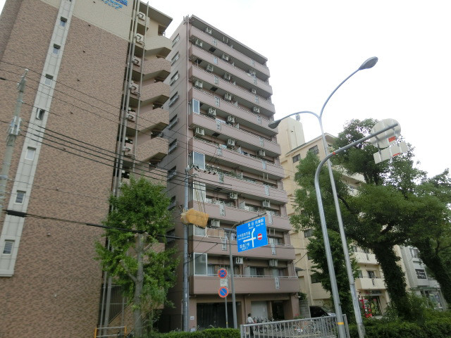8010402/建物外観