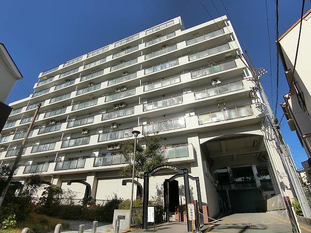 8012334/建物外観
