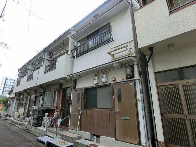 8024933/建物外観